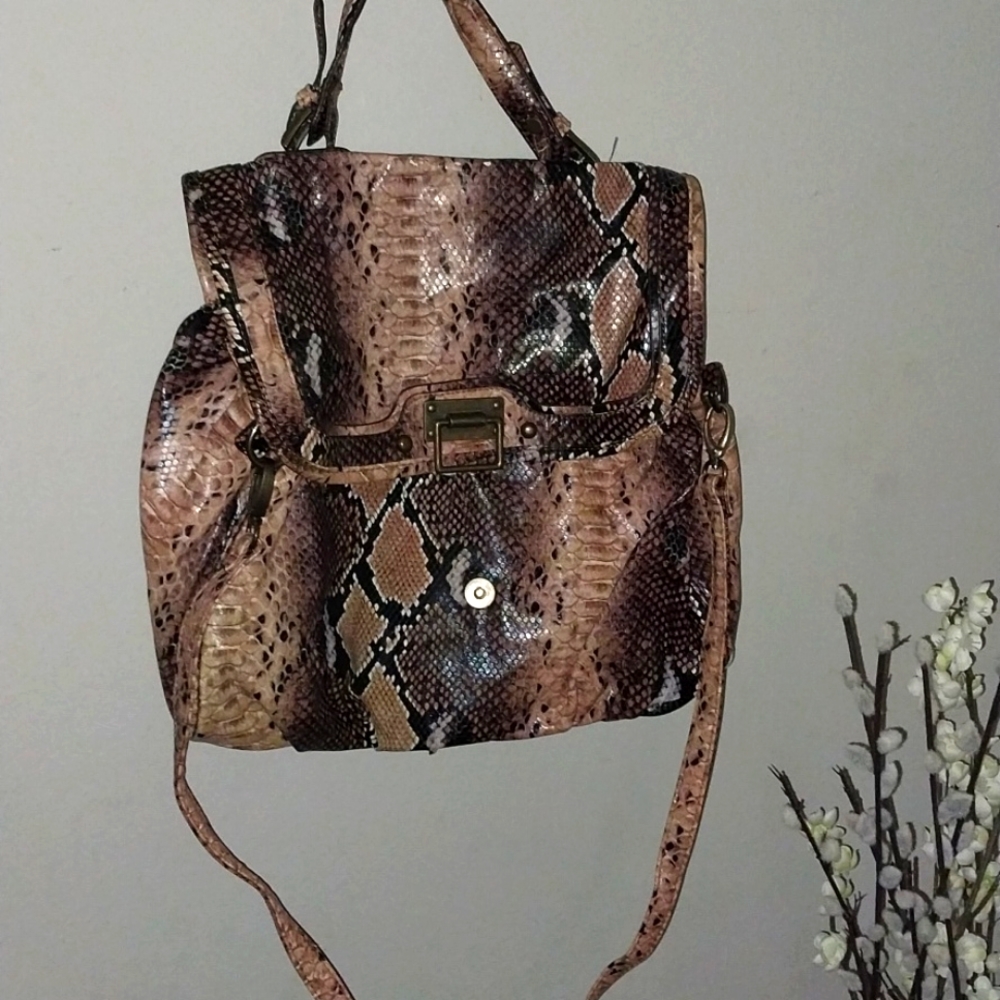 New Directions Black and Brown Snakeskin Purse✨️